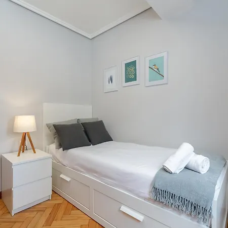 Acogedor Centrico En By Apartment Vigo